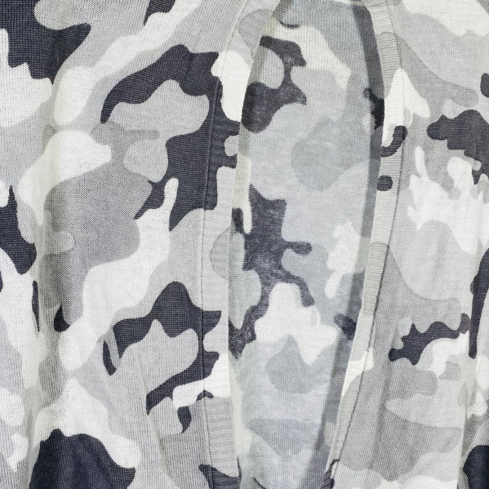 Evereve Jamison Open Back Camo Sweater - Picture 4 of 8
